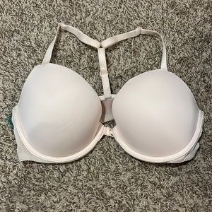 victoria’s secret bra 34D